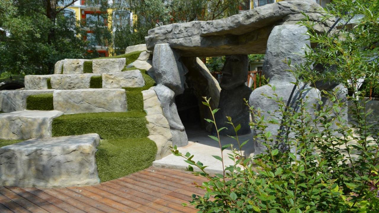 Bratanov Harmony Suites 3 Jungle Sunny Beach Exterior photo